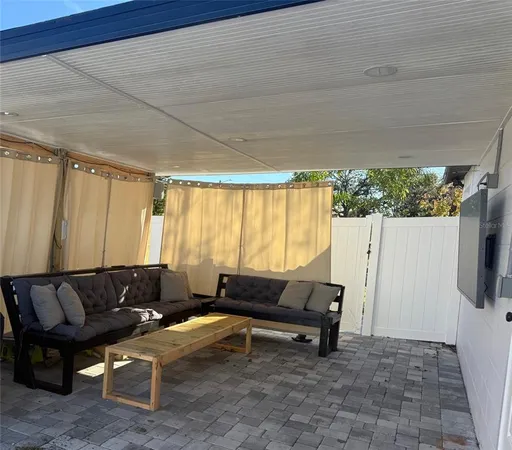 $2,799 | 2101 West Cherry Street, Tampa, FL 33607