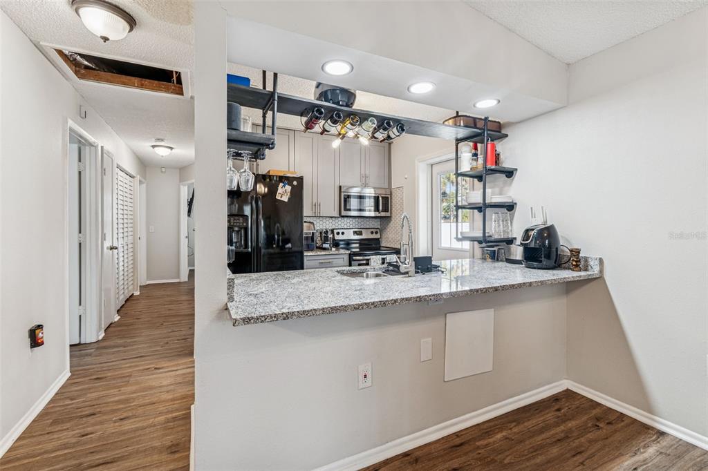 2101 West Cherry Street Tampa, FL 33607 - Photo 6 of 23