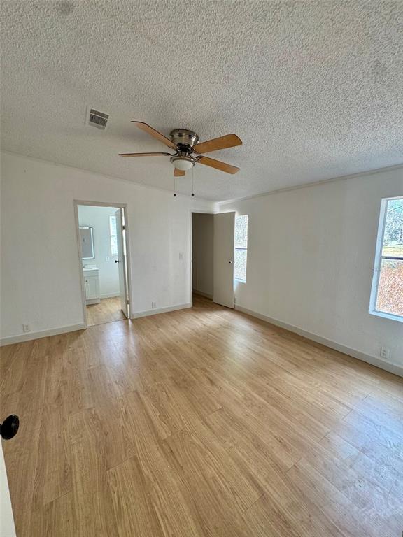 26931 Deacon Loop Zephyrhills, FL 33544 - Photo 13 of 18