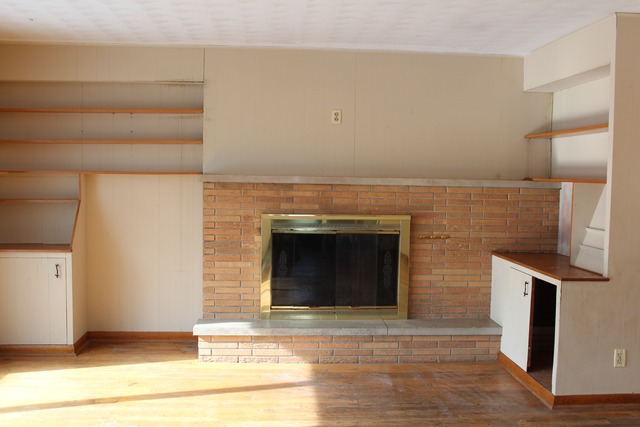 1515 Kenosha Road Zion, IL 60099 - Photo 3 of 20