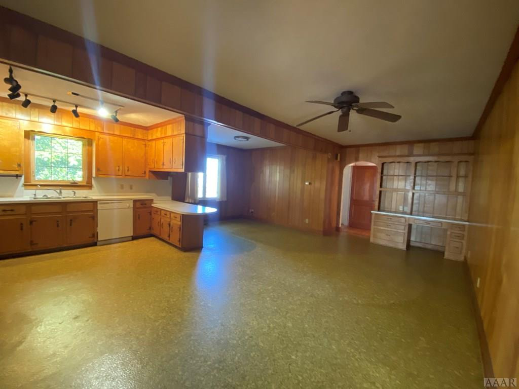 222 Ridge Road Belvidere, NC 27919 - Photo 10 of 35 Gallery Image 10