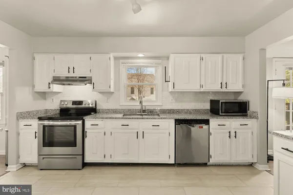 $469,900 | 3715 Pecan Court, Waldorf, MD 20602