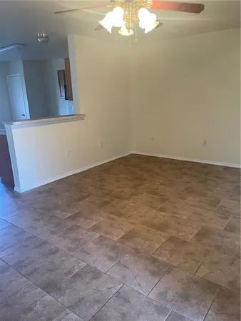 $1,600 | 1721 Overland Trail, Corpus Christi, TX 78410