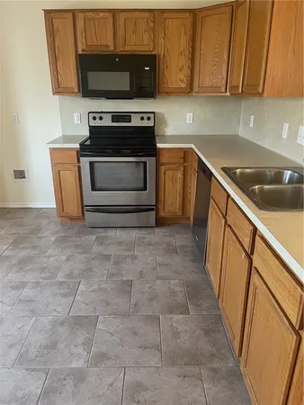 $1,600 | 1721 Overland Trail, Corpus Christi, TX 78410