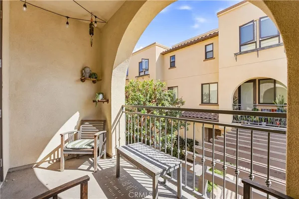 $789,999 | 809 South Anaheim Boulevard, Unit 101, Anaheim, CA 92805