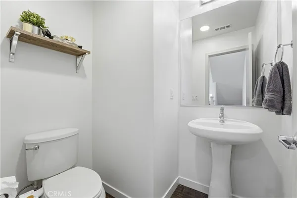 $789,999 | 809 South Anaheim Boulevard, Unit 101, Anaheim, CA 92805