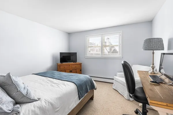 $815,000 | 19 Marina Drive, Unit 19, Hull, MA 02045