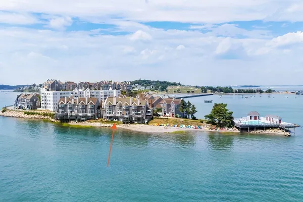 $815,000 | 19 Marina Drive, Unit 19, Hull, MA 02045