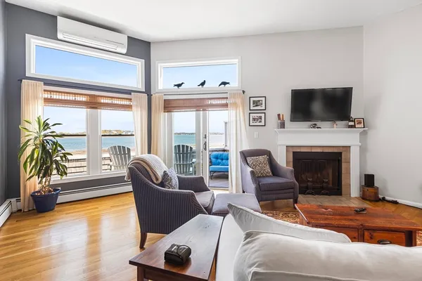 $815,000 | 19 Marina Drive, Unit 19, Hull, MA 02045