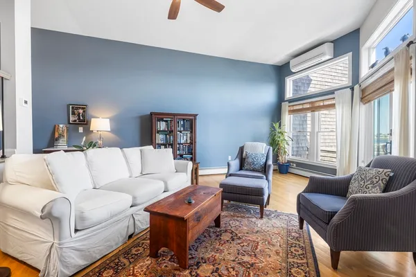 $815,000 | 19 Marina Drive, Unit 19, Hull, MA 02045