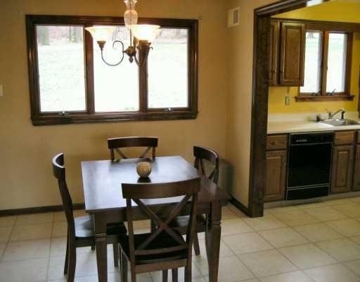 515 Duff Road Sewickley, PA 15143 - Photo 3 of 8 Dining Room.
