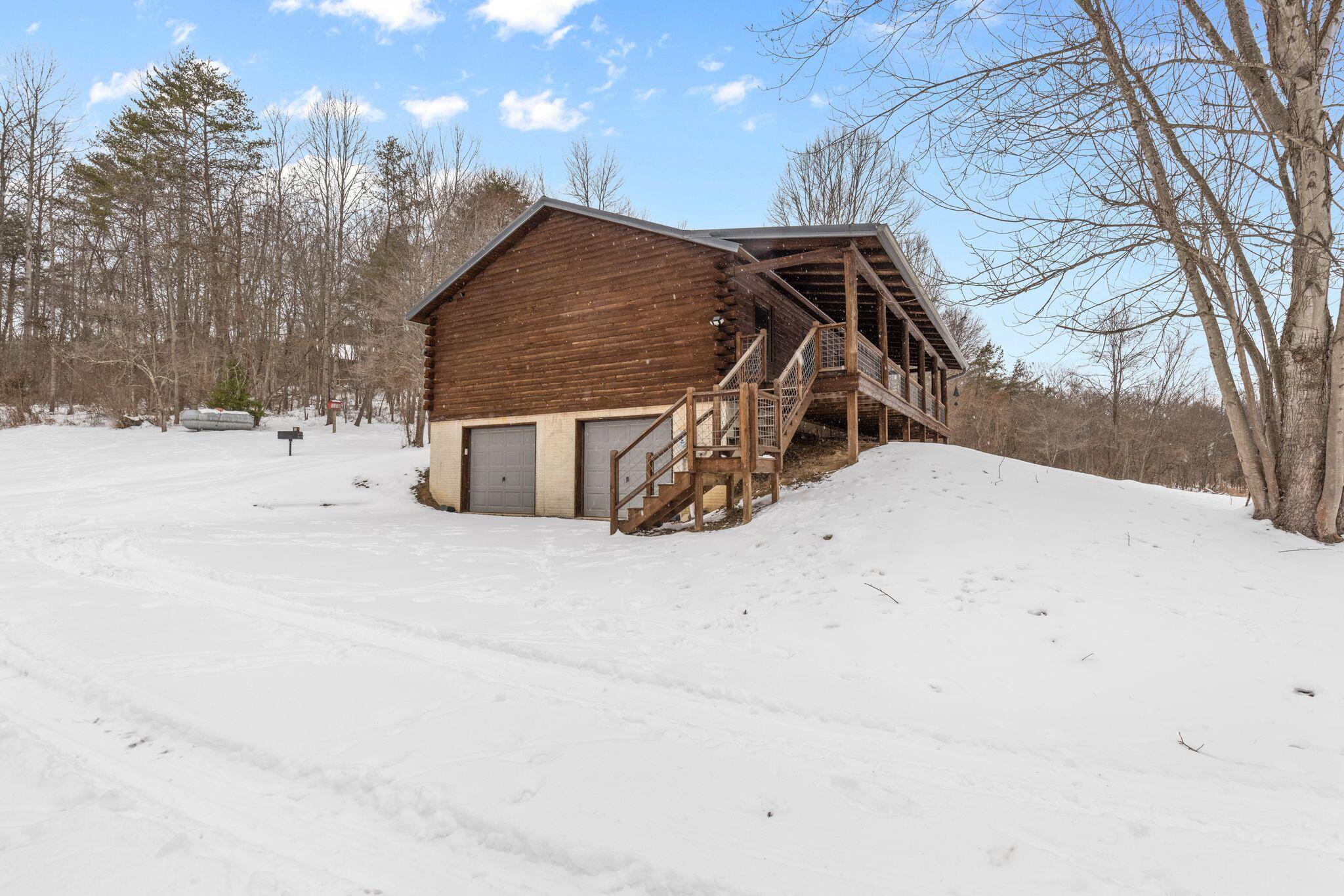 29941 Blosser Road Logan, OH 43138 - Photo 23 of 26 0X6A2000
