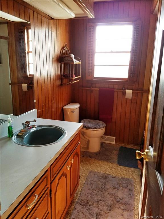 553 Cat Square Road Lincolnton, NC 28092 - Photo 16 of 24 a bathroom with a sink toilet and shower