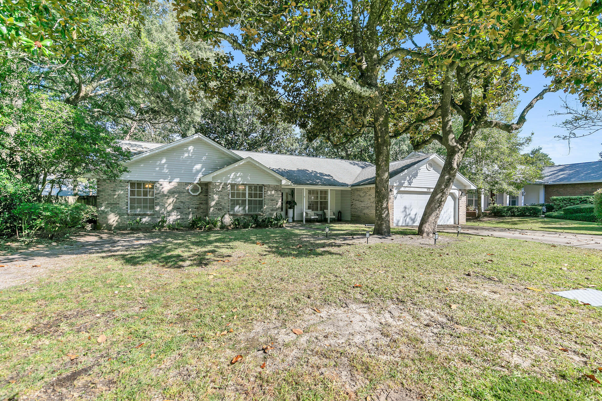 418 Evans Road Niceville, FL 32578 - Photo 35 of 35 Front yard
