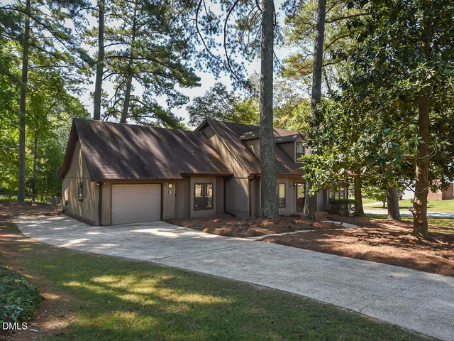a house view with a outdoor space