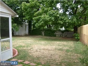 217 Cornell Road Audubon, NJ 08106 - Photo 4 of 10 Exterior Side