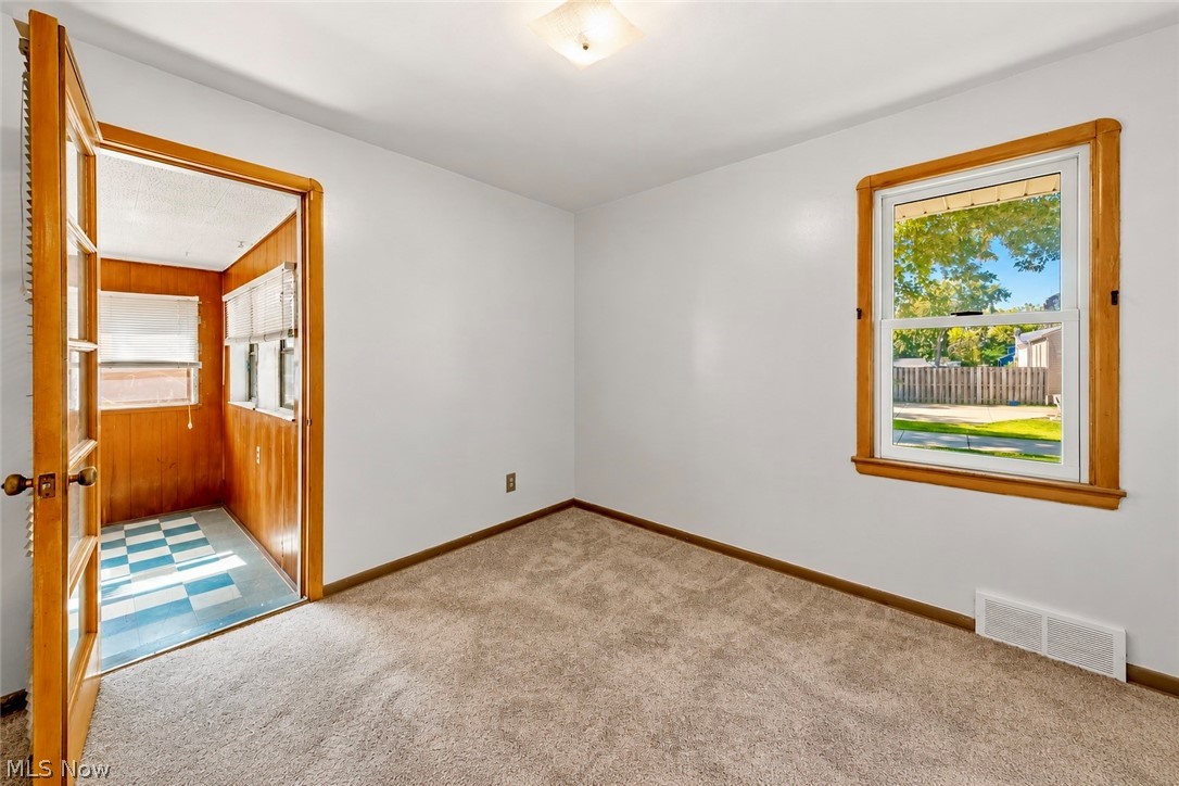 6009 Biddulph Road Brooklyn, OH 44144 - Photo 17 of 25 Gallery Image 17