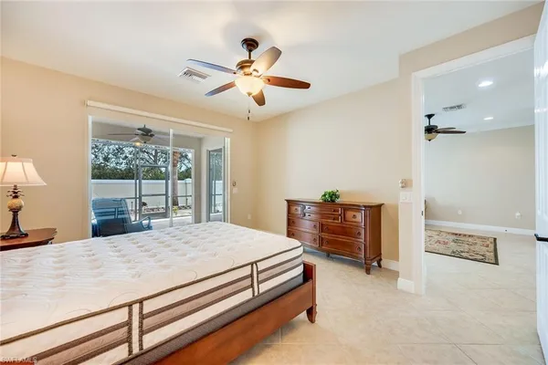 $3,000 | 13430 Kent Street, Naples, FL 34109
