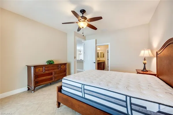 $3,000 | 13430 Kent Street, Naples, FL 34109