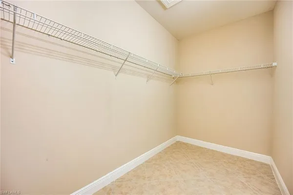 $3,000 | 13430 Kent Street, Naples, FL 34109
