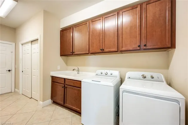 $3,000 | 13430 Kent Street, Naples, FL 34109