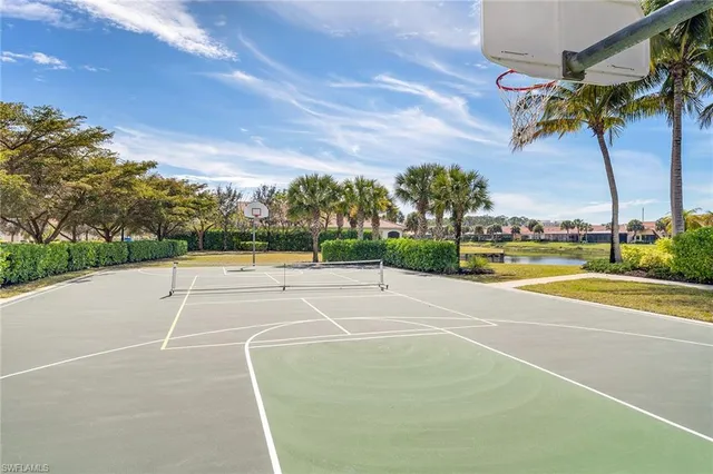 $3,000 | 13430 Kent Street, Naples, FL 34109