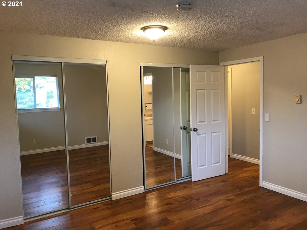 17270 Southwest Merlo Road Beaverton, OR 97003 - Photo 9 of 12