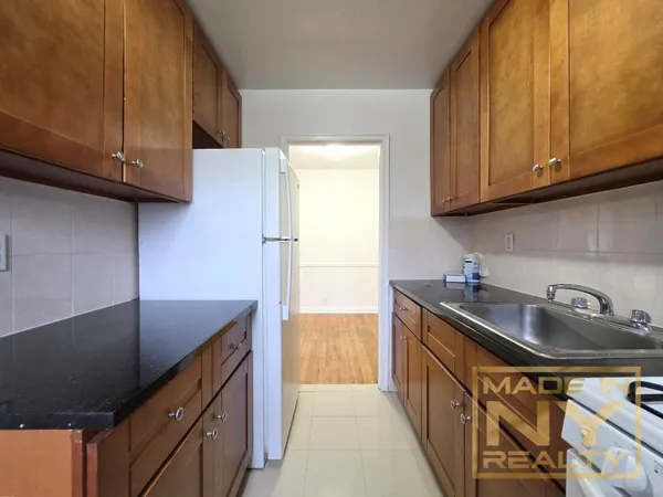$2,500 | 67-06 197th Street, Unit 1 | Fresh Meadows