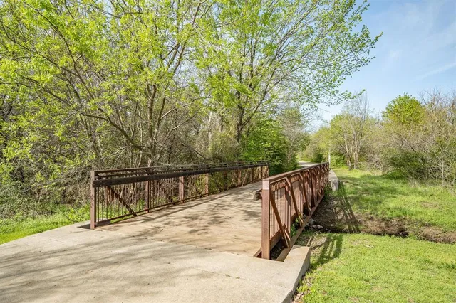 $530,000 | 2016 Pembrooke Place, Denton, TX 76205