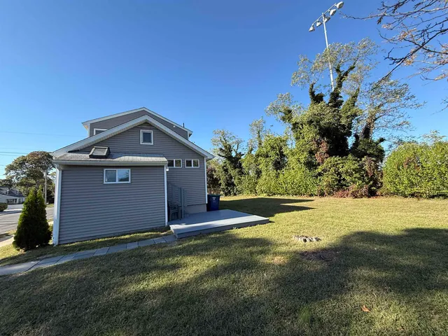 $2,500 | 582 2nd Street, Somers Point, NJ 08244