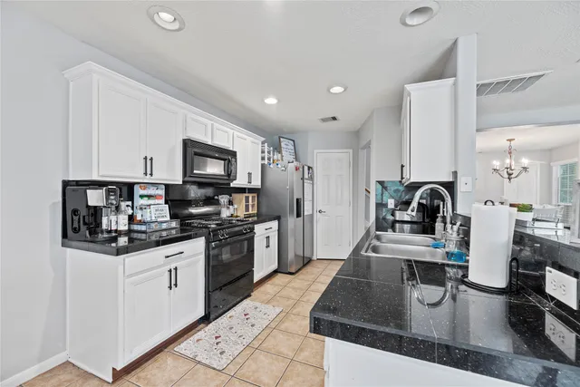 $255,000 | 10827 Windfern Lakes Street, Houston, TX 77064