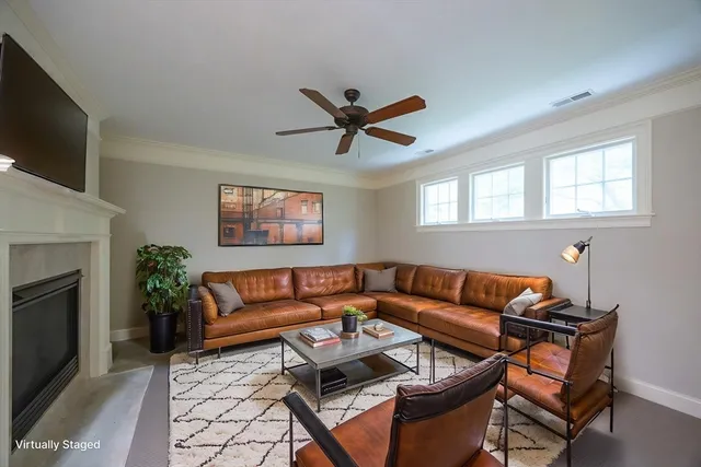 $525,000 | 4 Lowell Drive, Unit 4, Hopkinton, MA 01748