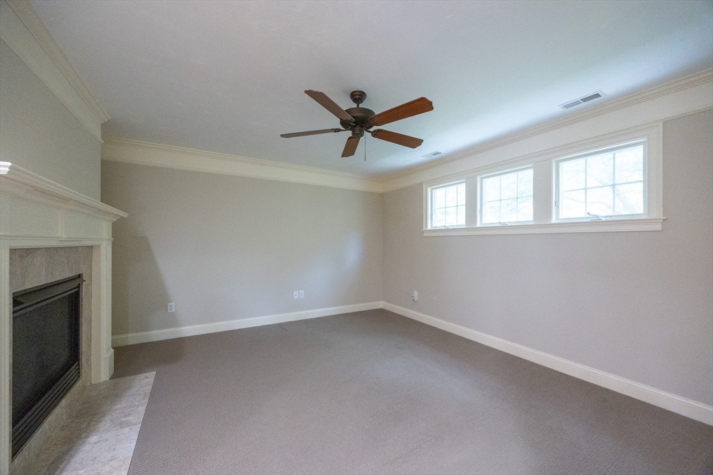 4 Lowell Drive, Unit 4 Hopkinton, MA 01748 - Photo 21 of 33