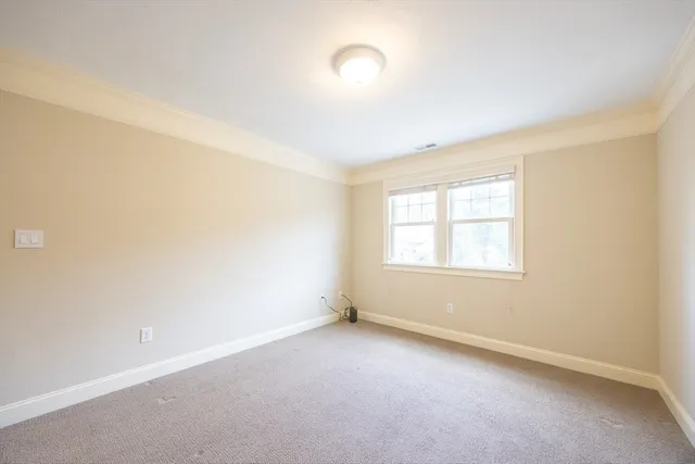 $525,000 | 4 Lowell Drive, Unit 4, Hopkinton, MA 01748