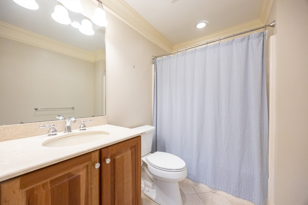 4 Lowell Drive, Unit 4 Hopkinton, MA 01748 - Photo 26 of 33