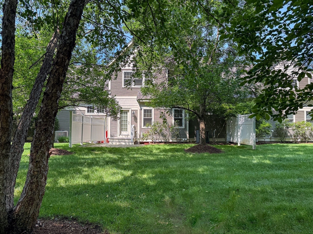 4 Lowell Drive, Unit 4 Hopkinton, MA 01748 - Photo 29 of 33