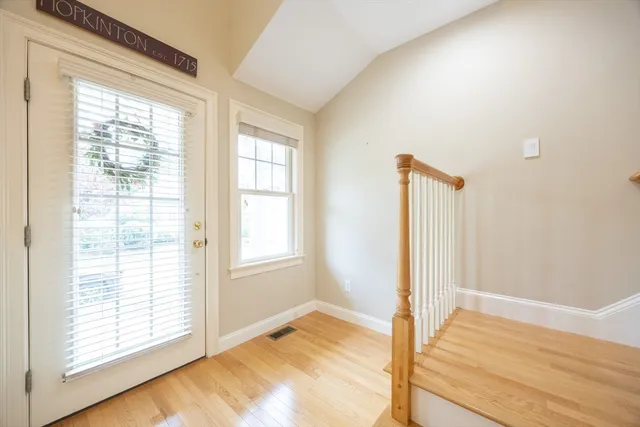 $525,000 | 4 Lowell Drive, Unit 4, Hopkinton, MA 01748