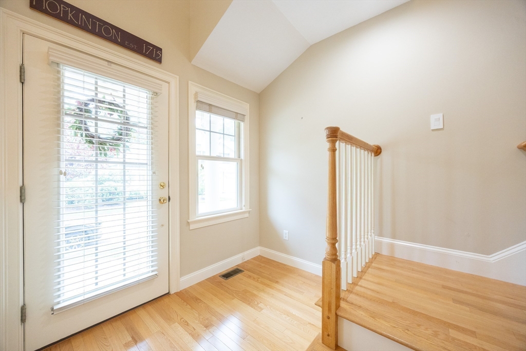 4 Lowell Drive, Unit 4 Hopkinton, MA 01748 - Photo 3 of 33