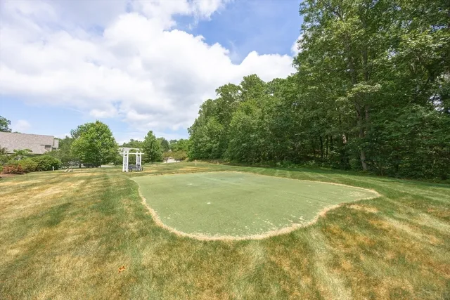 $525,000 | 4 Lowell Drive, Unit 4, Hopkinton, MA 01748