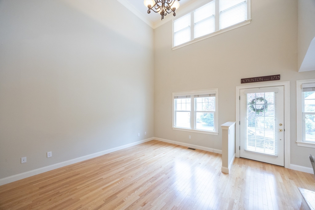 4 Lowell Drive, Unit 4 Hopkinton, MA 01748 - Photo 4 of 33