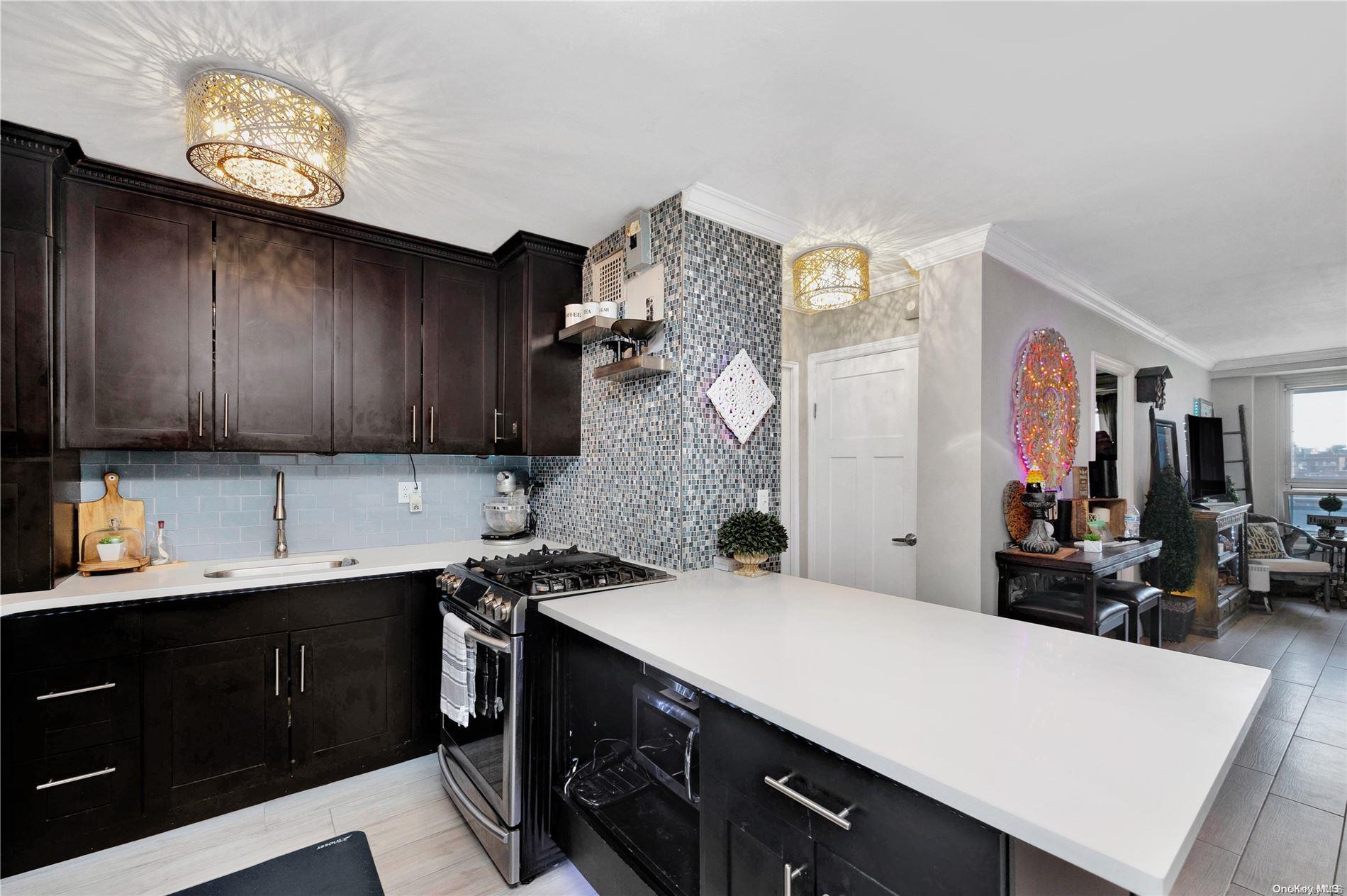 98-05 63rd Road, Unit 10C Queens, NY 11374 - Photo 3 of 16 Gallery Image 3