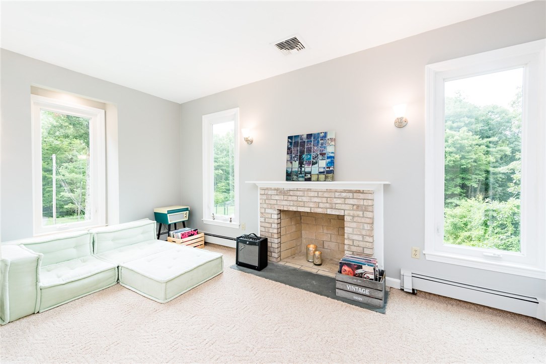740 Cooper Road Glocester, RI 02814 - Photo 26 of 39