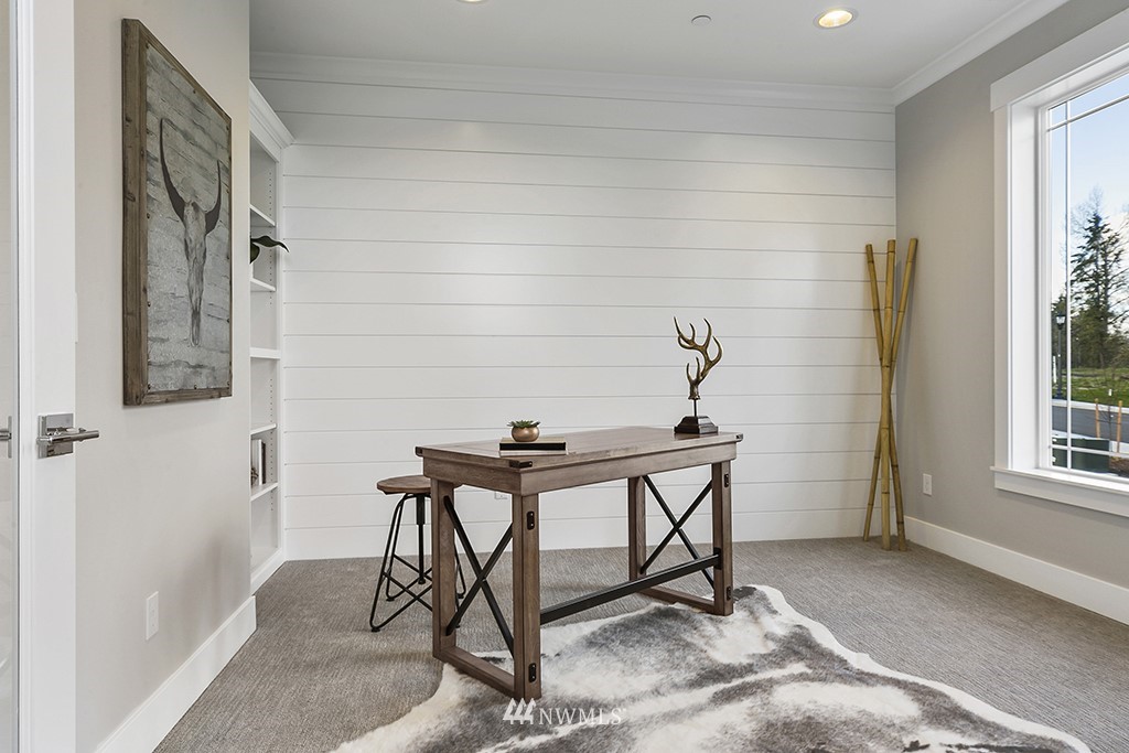 7701 Connells Prairie Road Bonney Lake, WA 98391 - Photo 4 of 24 Gallery Image 4