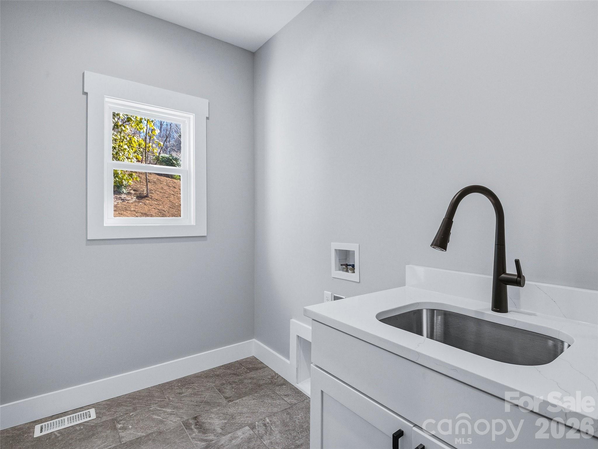 177 Shadow Run Road Hendersonville, NC 28792 - Photo 33 of 44