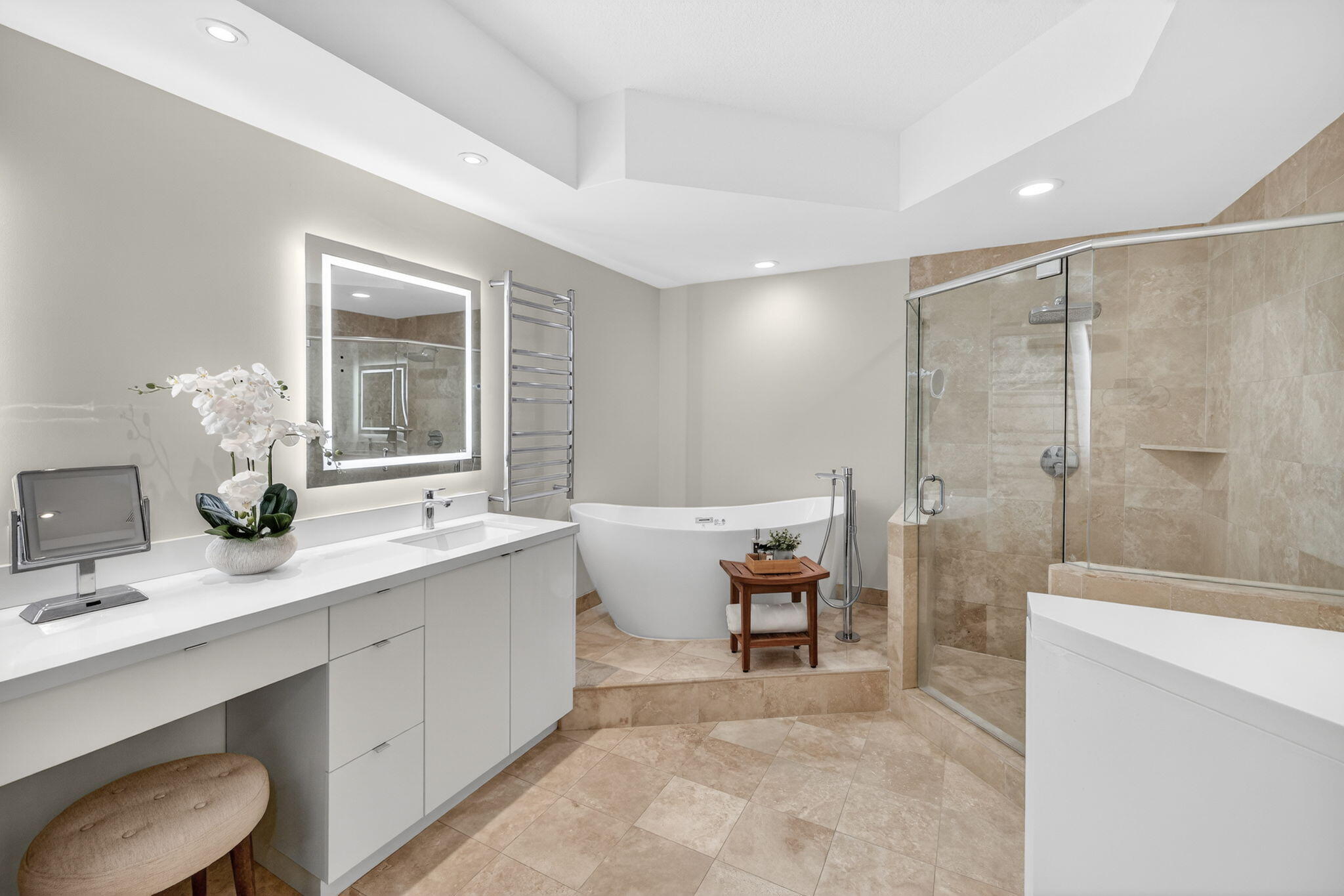 100 South Birch Road, Unit 803 Fort Lauderdale, FL 33316 - Photo 25 of 57 a spacious bathroom with a granite countertop sink mirror and a bathtub
