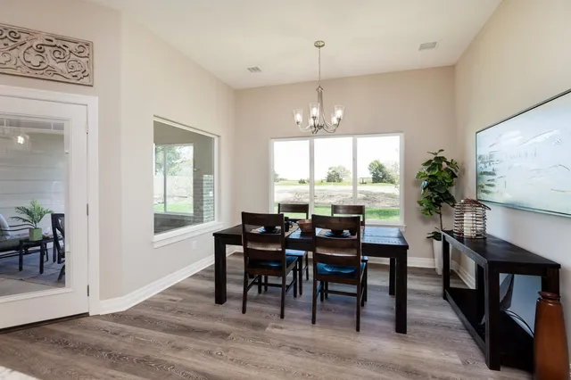 $390,000 | 4410 North Sunny Lane, Wichita, KS 67205