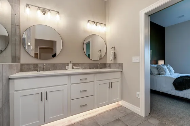 $390,000 | 4410 North Sunny Lane, Wichita, KS 67205