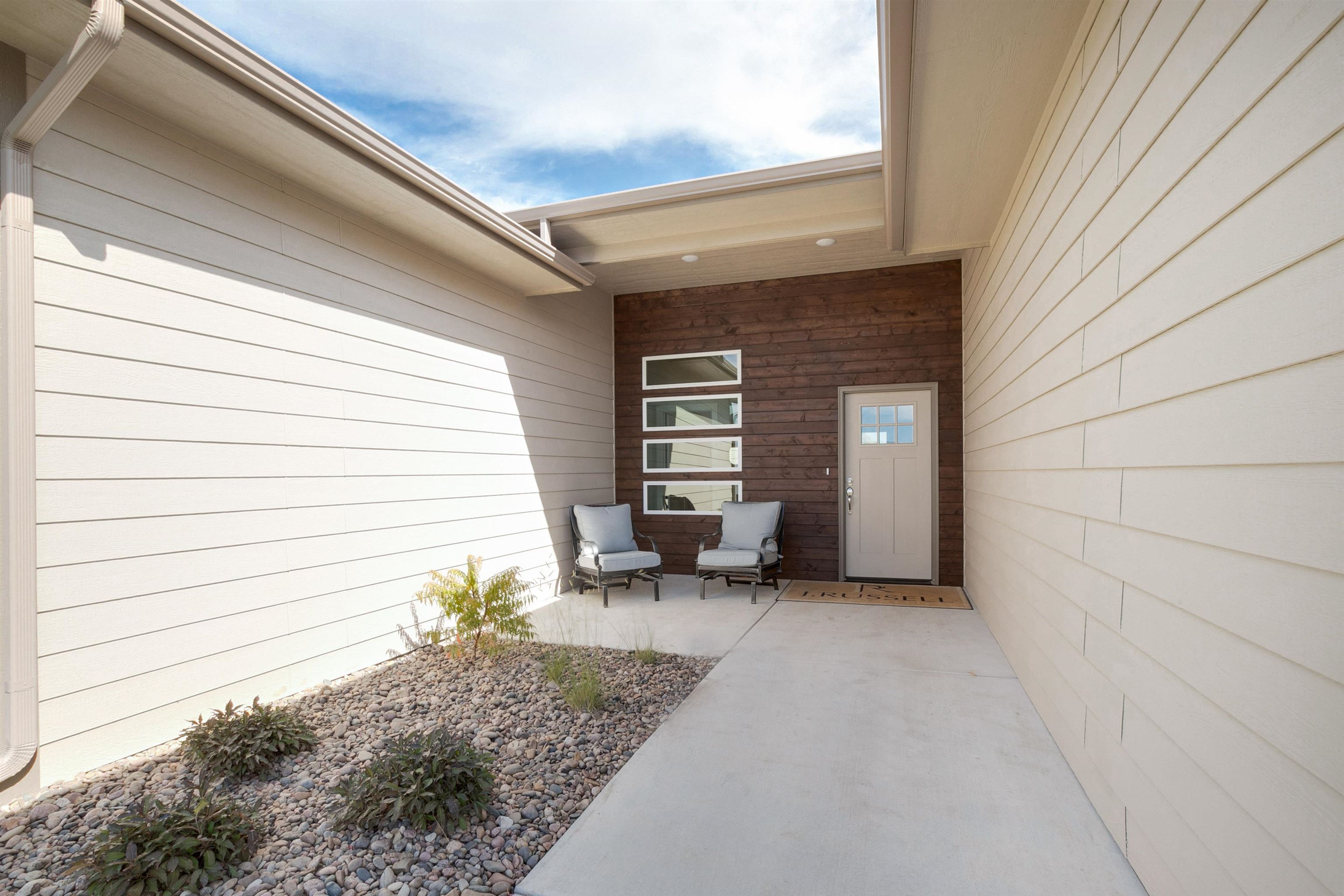 4410 North Sunny Lane Wichita, KS 67205 - Photo 3 of 36