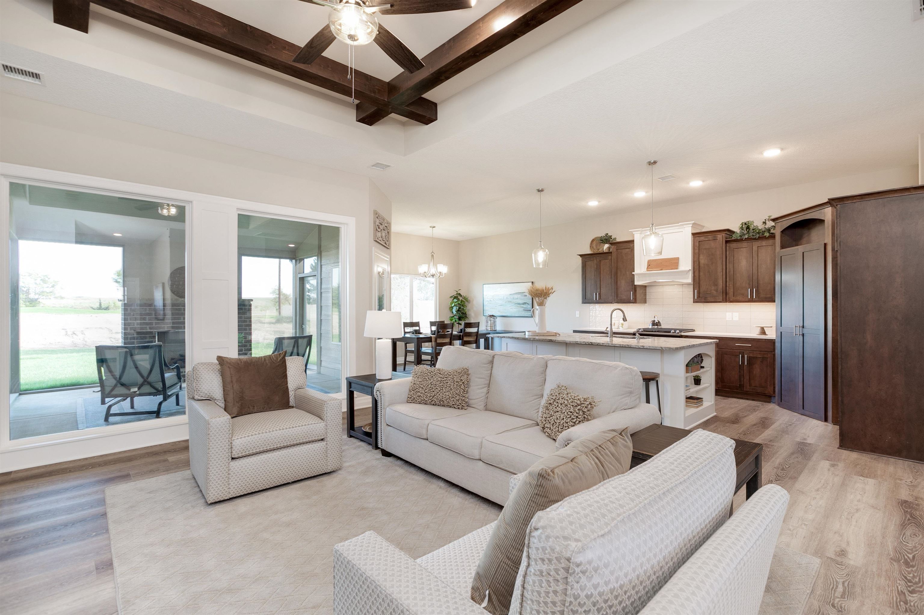 4410 North Sunny Lane Wichita, KS 67205 - Photo 5 of 36