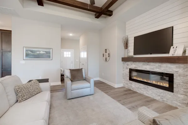$390,000 | 4410 North Sunny Lane, Wichita, KS 67205